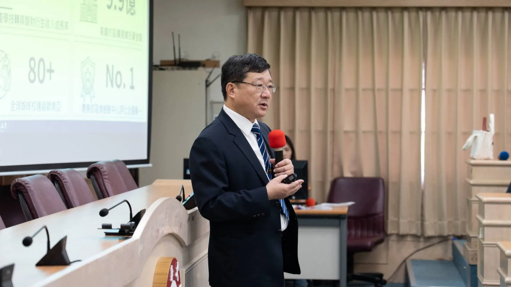 虎科大校長張信良專題演講 大學應從知識生產者走向地方問題解決者