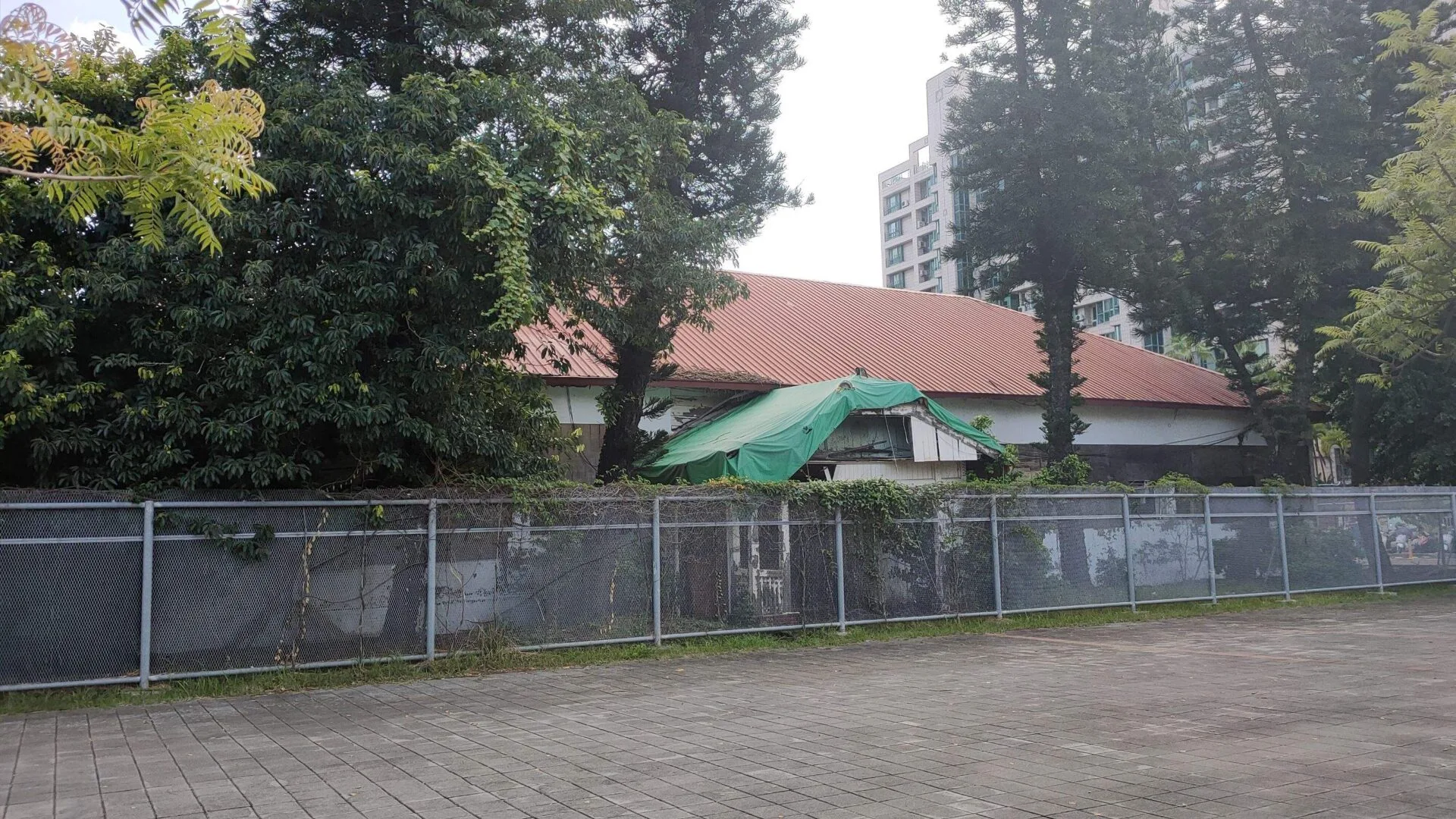 台南多處交通節點正待開發        南仁湖開發的平實轉運站持續停工中