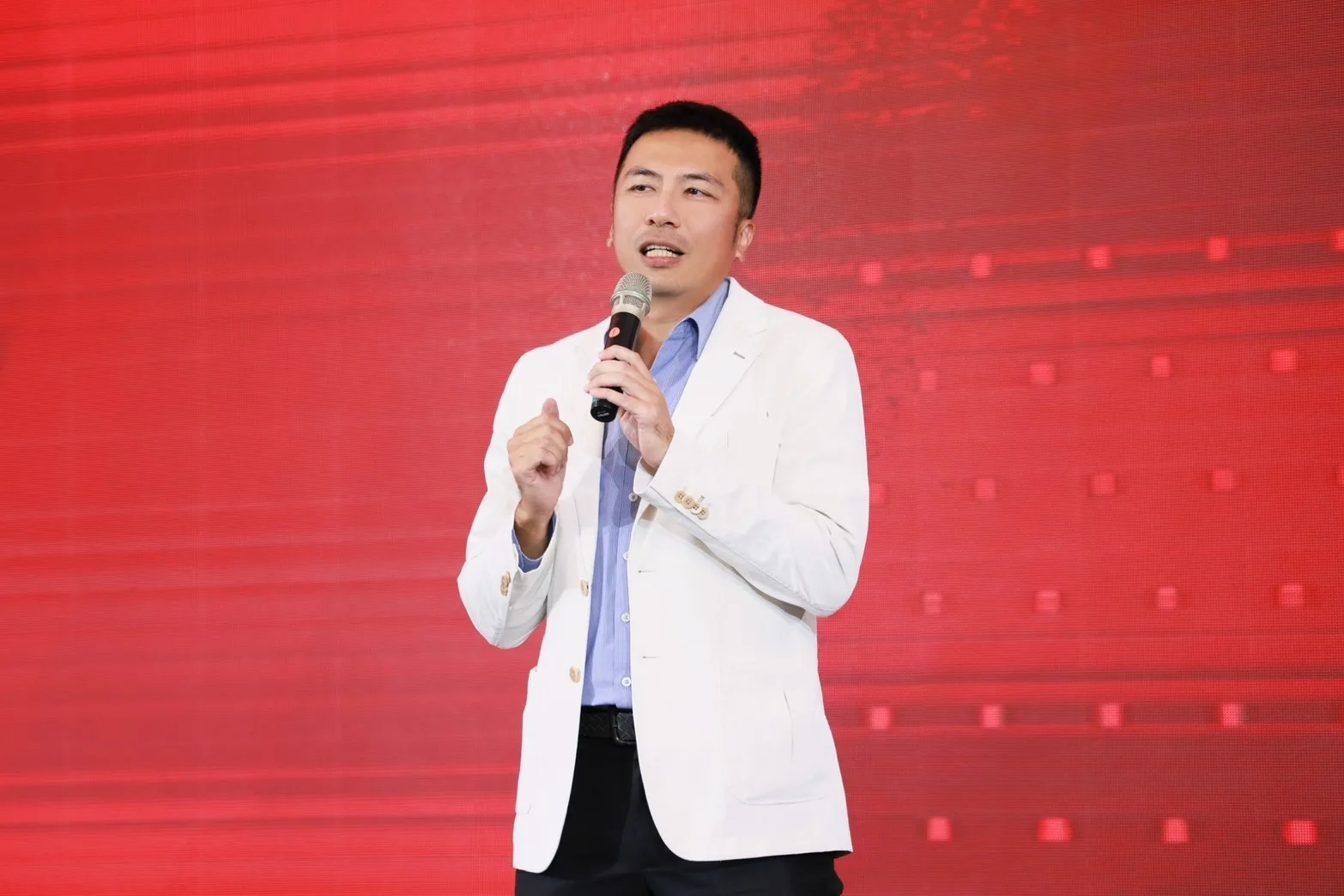 央行放寬第二戶貸款　謝哲耀：農曆年前將迎來一波買氣